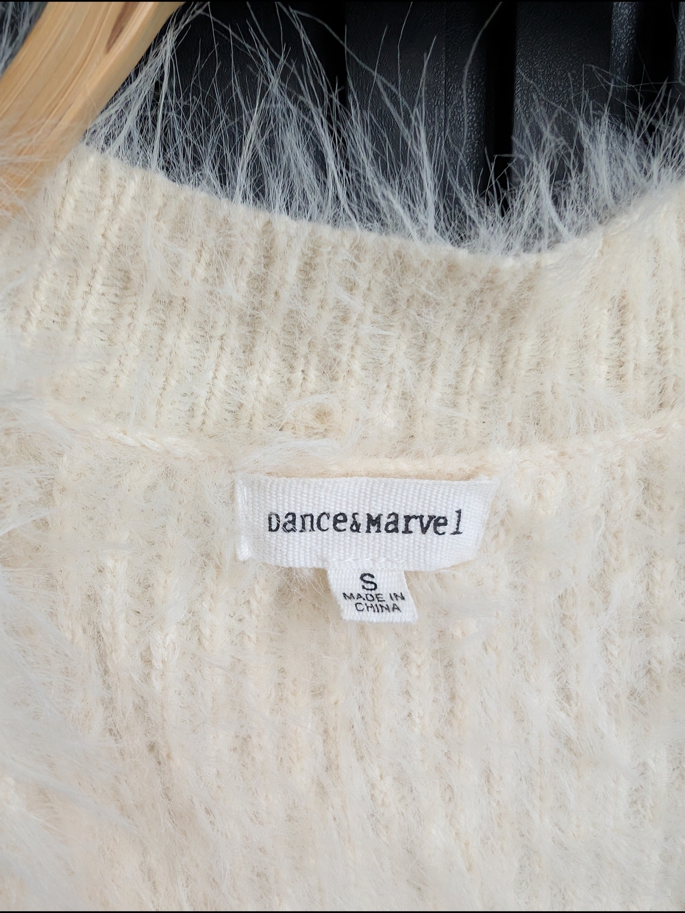 ​Dance & Marvel Cream Fuzzy Eyelash Open Front Cardigan Sweater | Size S - Picture 2 of 9